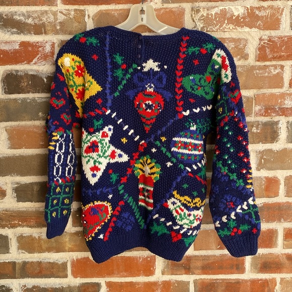 Vintage Signatures by Northern Isles Petites 🎄Knitted by Hand🎅🏻 - Picture 2 of 16